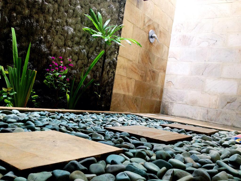 Shu Villa Lombok Kuta  外观 照片