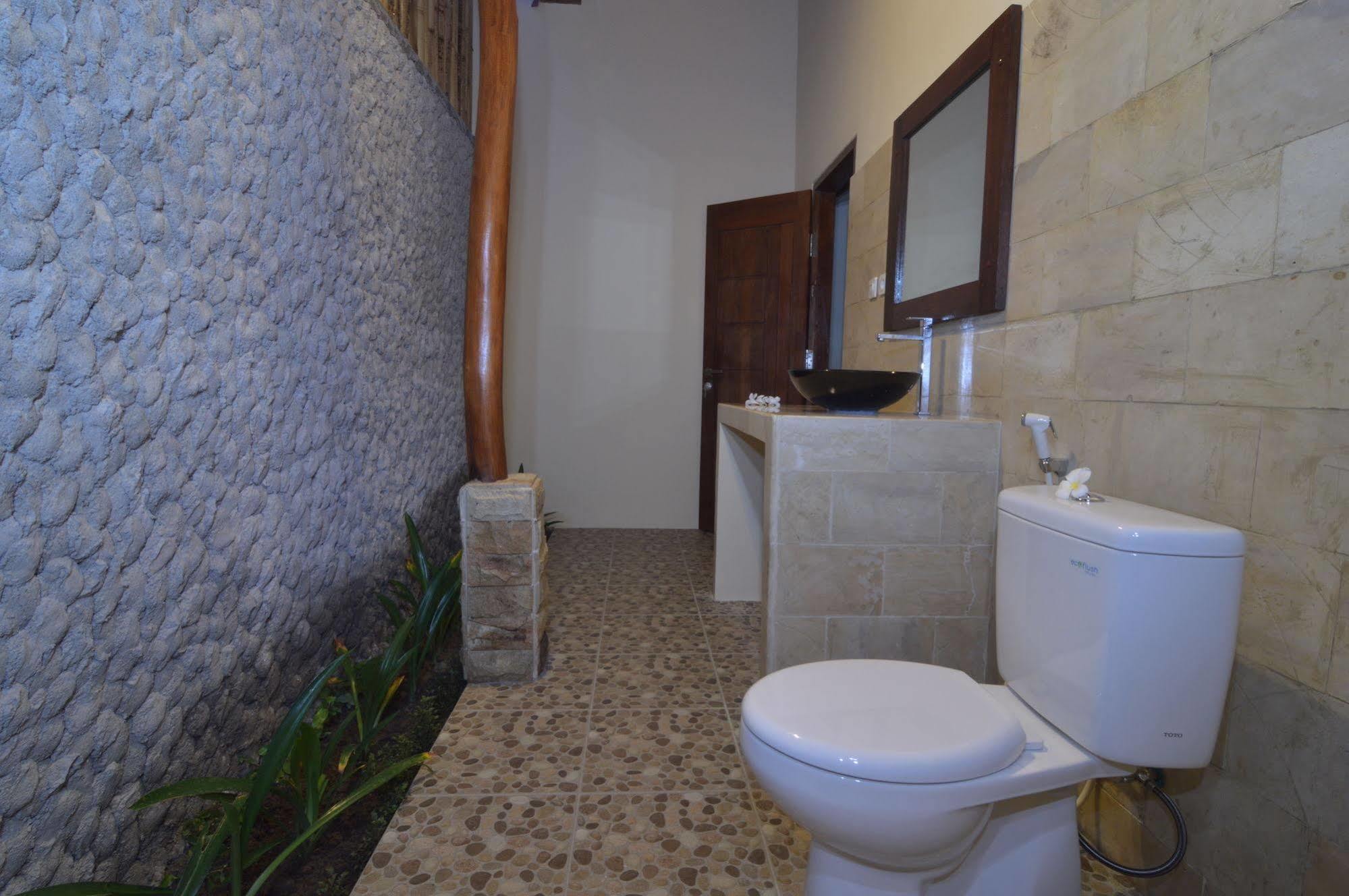 Shu Villa Lombok Kuta  外观 照片